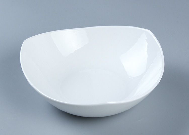 OEM ODM Slow Heat Transfer Triangle Ceramic Bowl Set