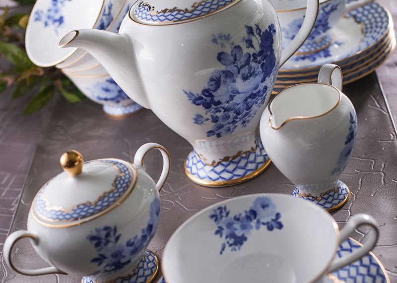 Blue And White 180CC Paragon Fine Bone China Tea Set